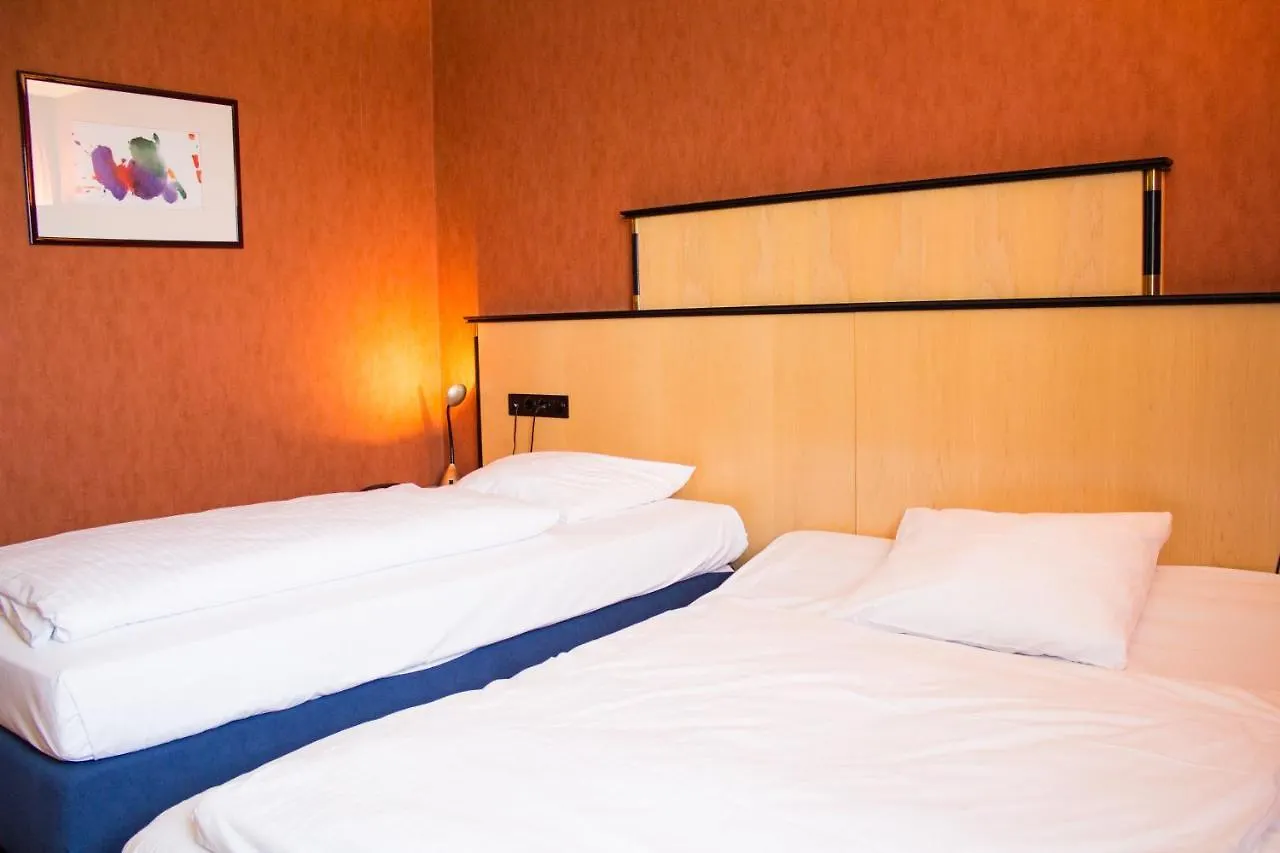 Arvena Park Hotel Nuremberg 4*,  Germany