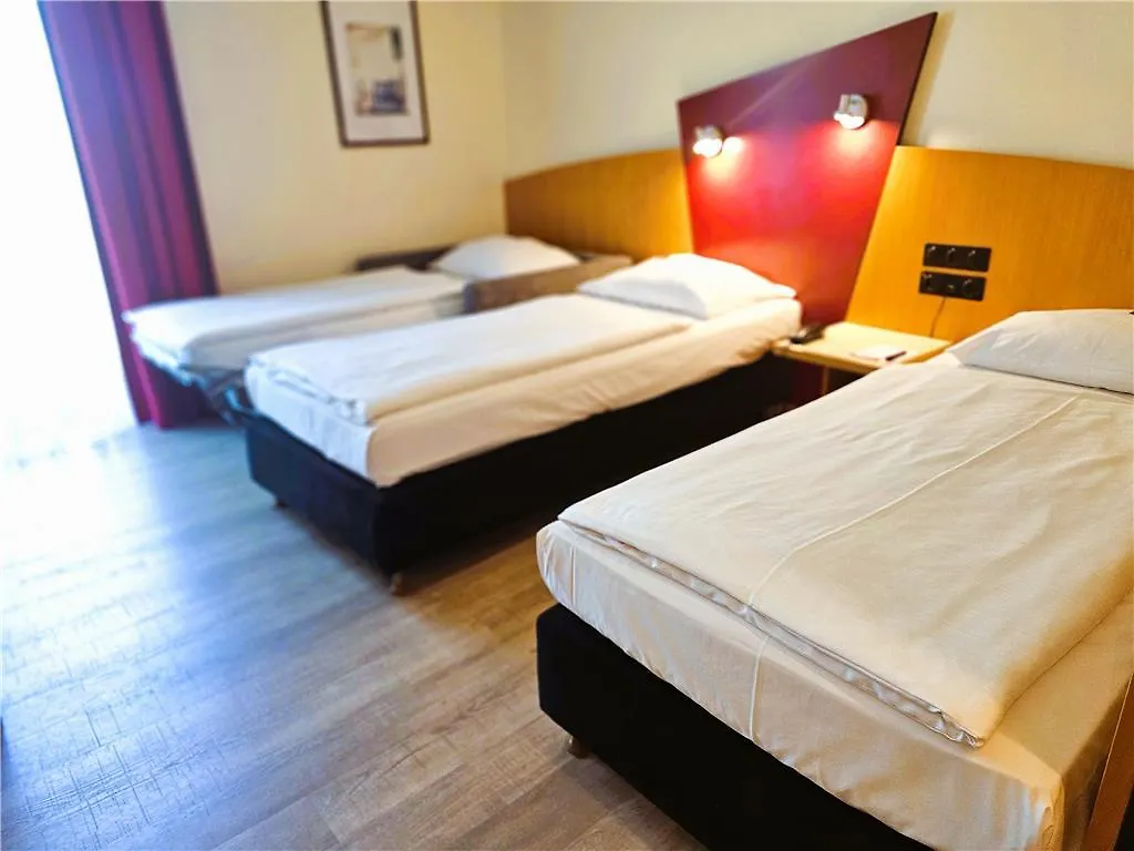 Arvena Park Hotel Nürnberg 4*,  Deutschland